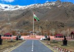 Srinagar to Kargil via Sonamarg and Drass (Approx. 210 km / 6–7 hrs)