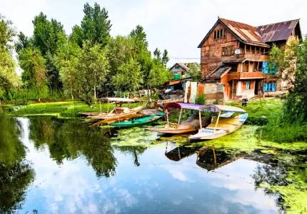 Srinagar Taxi Service
